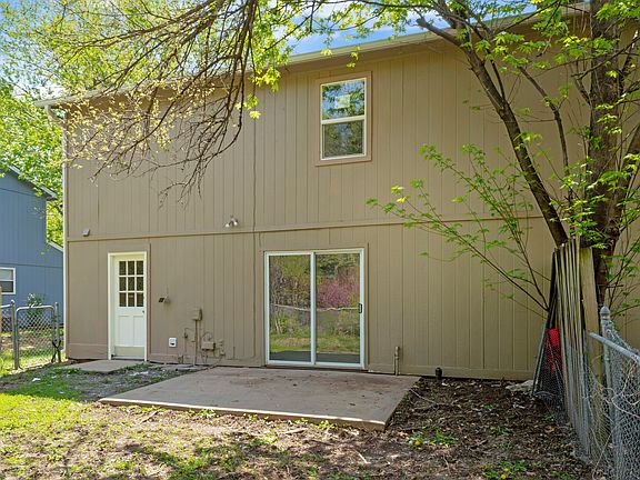 26-DSC01105_04252023