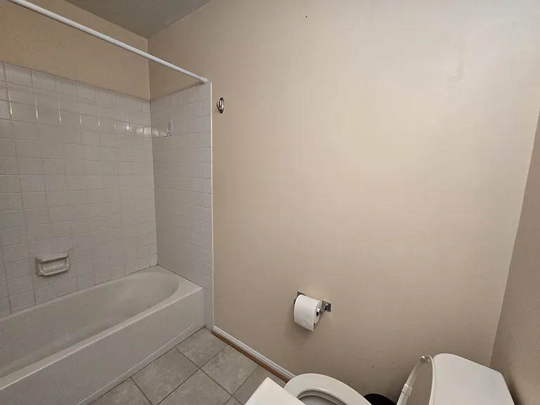 Full bath - Upper Level