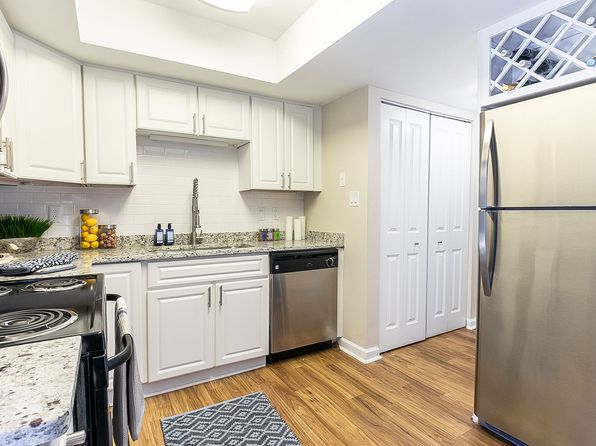 1500 Harbor Lndg #2205