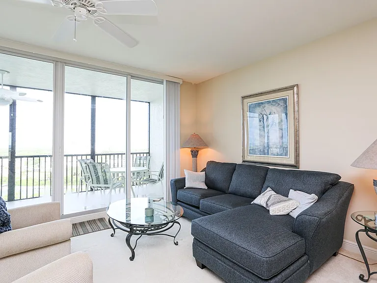 430 Cove Tower Dr #1202 — Photo 41