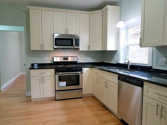 5th image of 130 Bellwood Ave