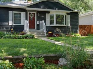 1309 Elmore Ave, Bettendorf, IA 52722