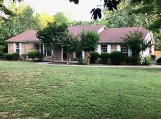 105 Pike Ln, Russellville, AR 72802