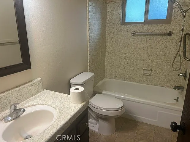 17 San Gabriel Dr #1 — Photo 8