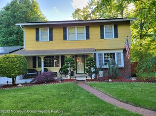 30 Villanova Dr, Jackson, NJ 08527