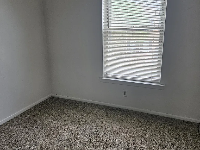 2734 Island Ave #1 — Photo 9