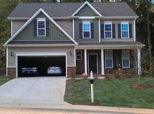 1067 Lukestone Dr, Fuquay Varina, NC 27526