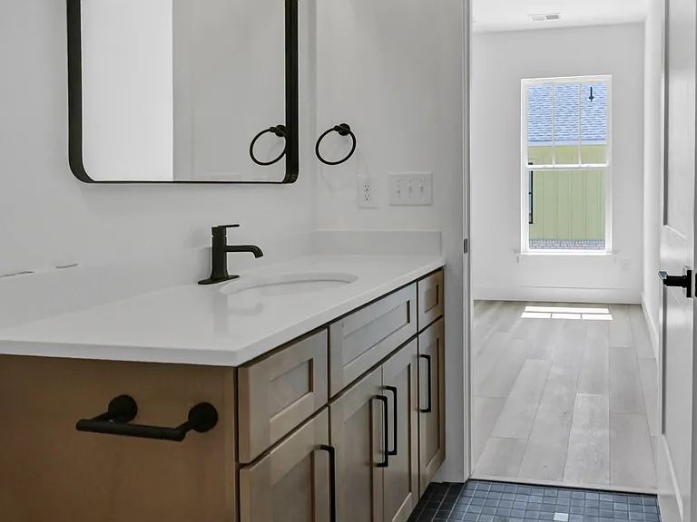 2466 Millwood Ave #A — Photo 12