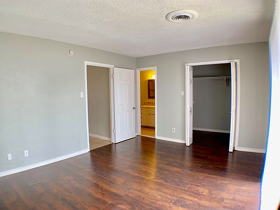 2nd image of 2320 E 21st St Unit 703