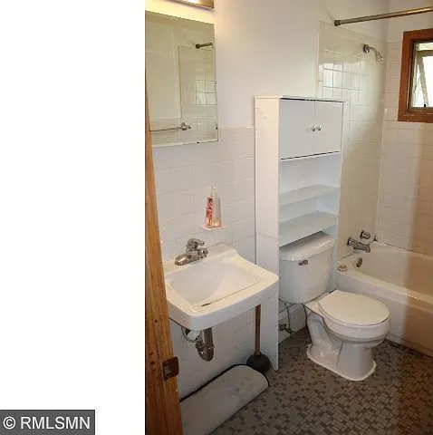5371 6th St NE — Photo 11