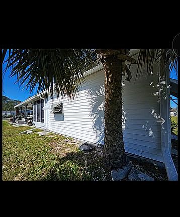 3rd image of 15728 Shoreline Blvd #157