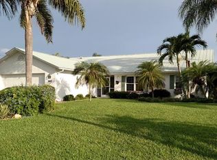 140 SW 38th Ter, Cape Coral, FL 33914