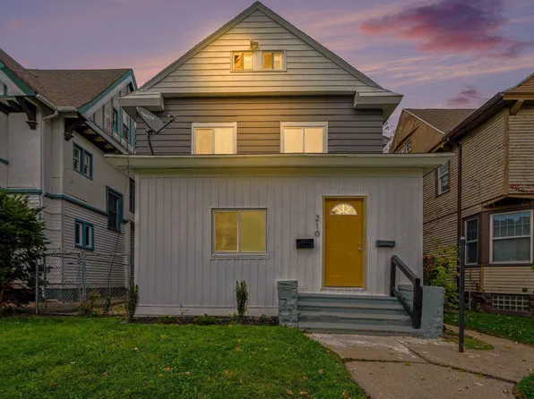 210 S Taylor St, South Bend, IN 46601