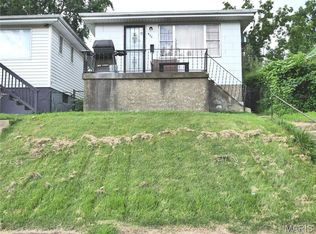 900 Harlan Ave, Saint Louis, MO 63147