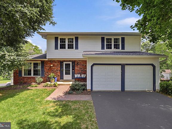 2nd image of 9825 Wolcott Dr