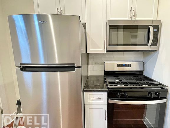 4th image of 1145 W Lunt Ave #1159-2