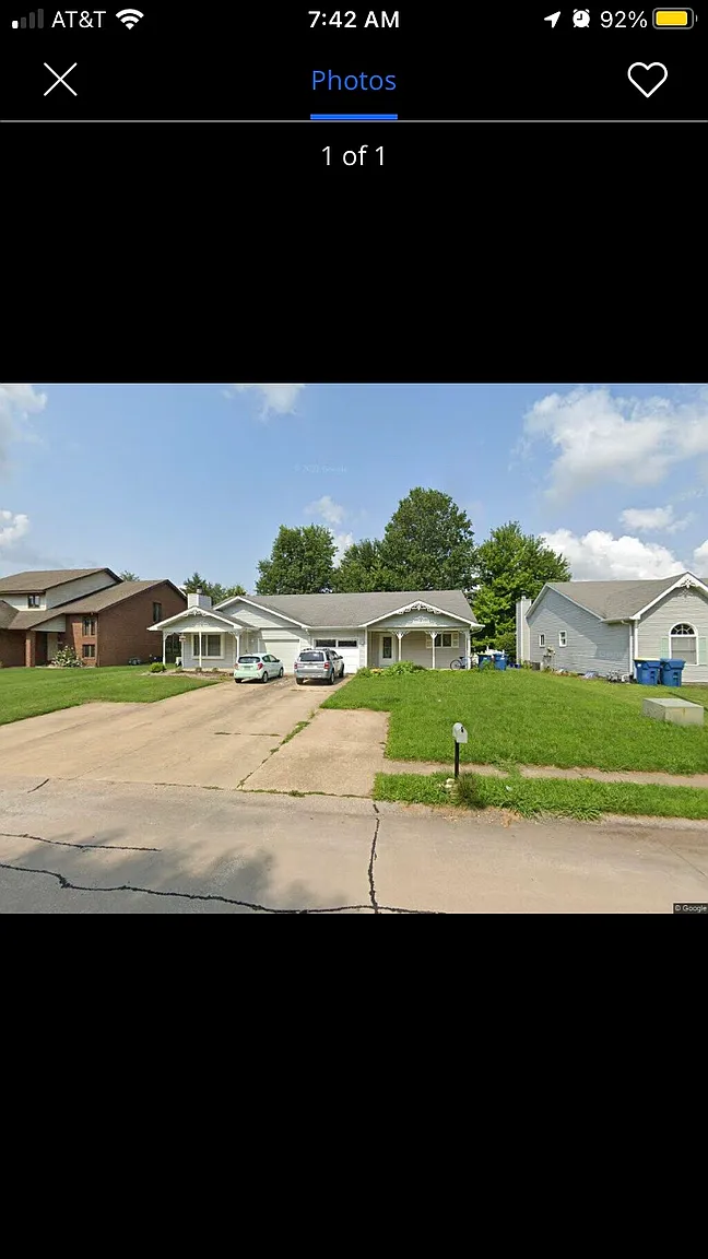 1221 Chancellor Dr photo 1