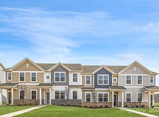 9854 Old Garden Cir, Gastonia, NC 28056