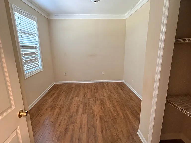 4529 Thompson Mill Rd — Photo 12
