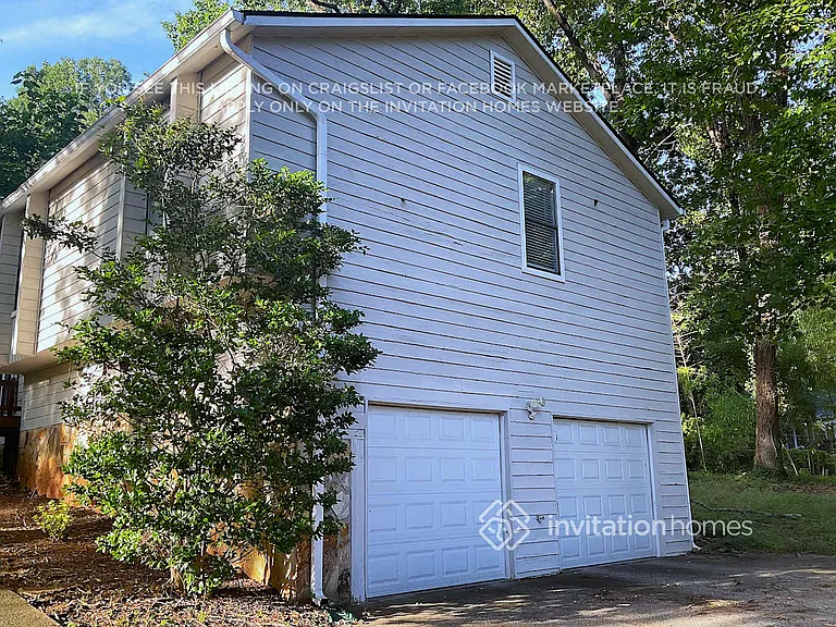 5145 Forest Mist Dr SE — Photo 3