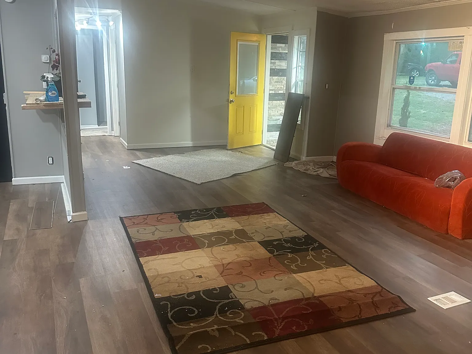 3 bed, 1600 sqft, $1,895 — Photo 4
