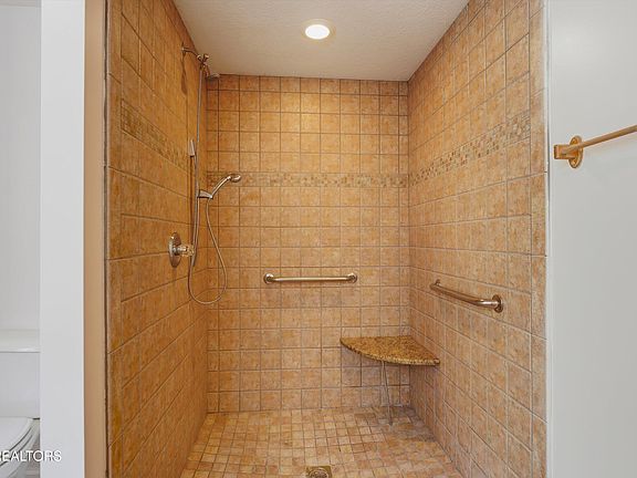 24th image of this home