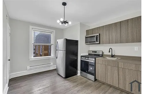 409 Kerper St Photo 1