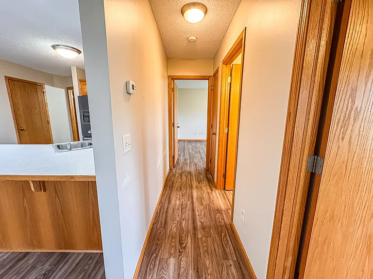 1560B Gunston Dr — Photo 7