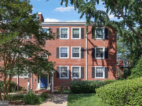 2967 S Columbus St APT B2, Arlington, VA 22206