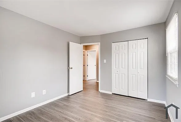 1347 Harford Square Dr — Photo 18