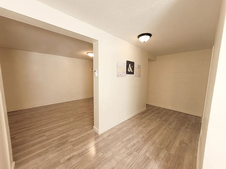 3903 W Gadsden St #D — Photo 6