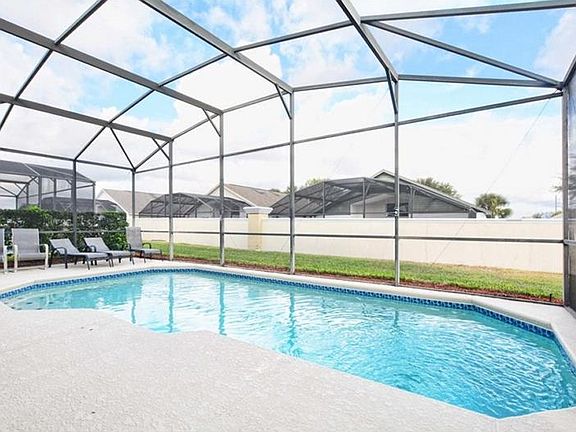 3rd image of 8168 Fan Palm Way