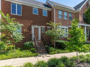 621 W Main St APT 202, Lexington, KY 40508
