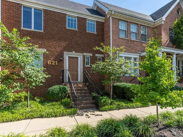 621 W Main St APT 202, Lexington, KY 40508