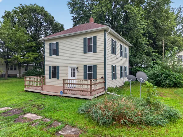 107 Emmet St, Kinsman, IL 60437