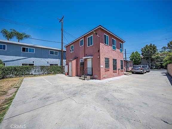 5th image of 1111 Walnut Ave
