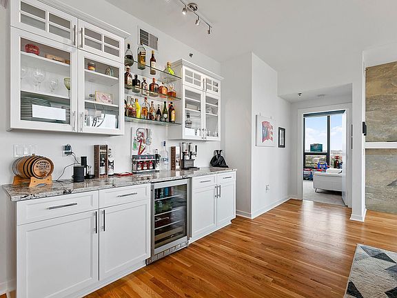 5th image of 1240 S 2nd St Unit 1427