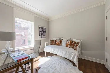 Rented by Nest Seekers International