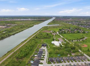 334 Viger Dr, Welland, ON L3B0E2