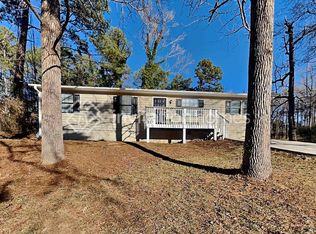 812 Brighton Dr, Lawrenceville, GA 30043