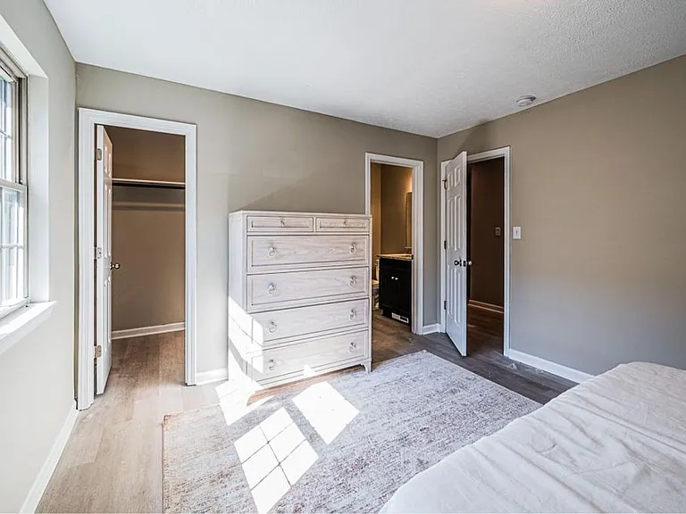 1722 Chestnut St — Photo 18