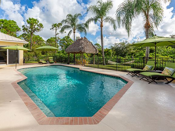 5th image of 9037 SW Leather Fern Way