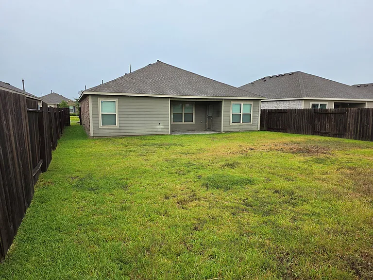 20714 Southern Woods Dr — Photo 27
