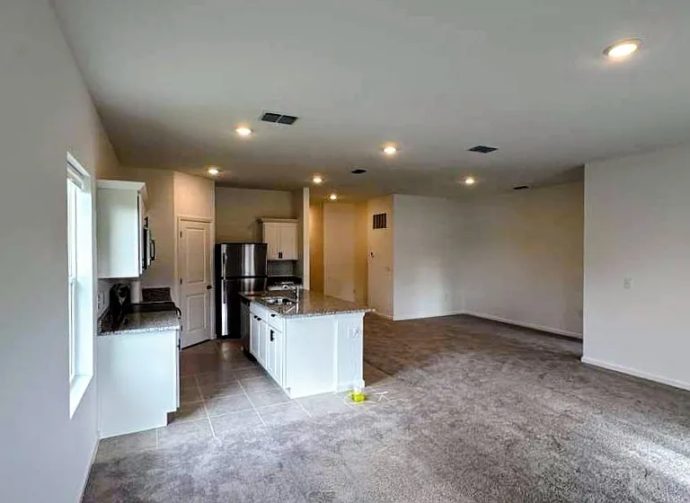 2449 Grey Hawk Dr — Photo 5