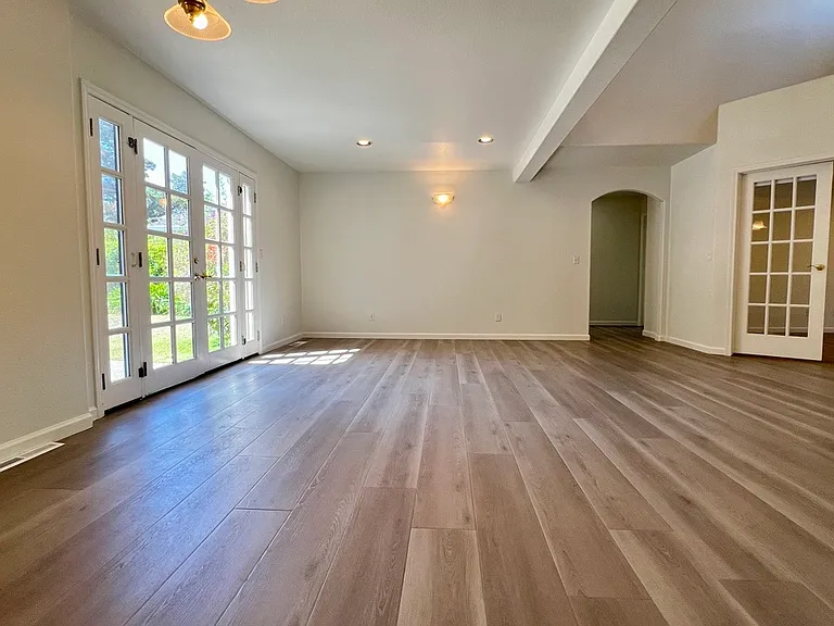 10530 Rampart Ave — Photo 5