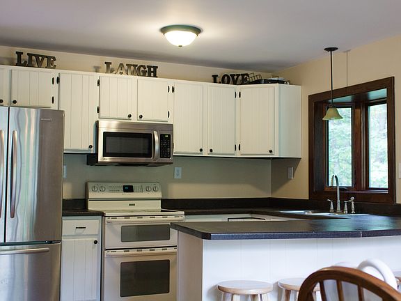 4th image of 149 Oakridge Dr
