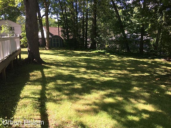 5th image of 3715 Duchess Ave SE
