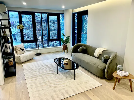 Sold by JB Mac Real Estate Inc. | media 12