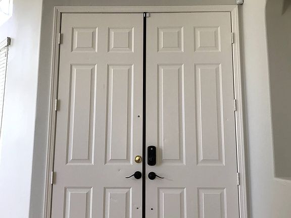 3rd image of 23547 Karen Pl