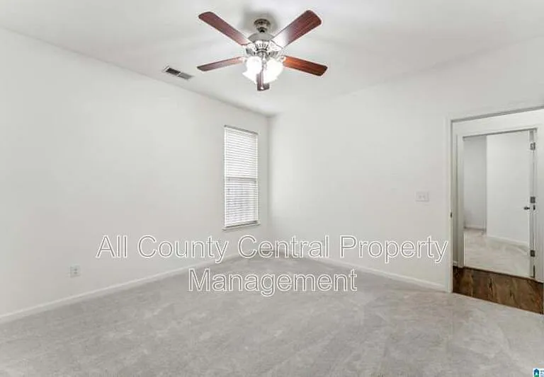 1001 Aronimink Dr — Photo 10